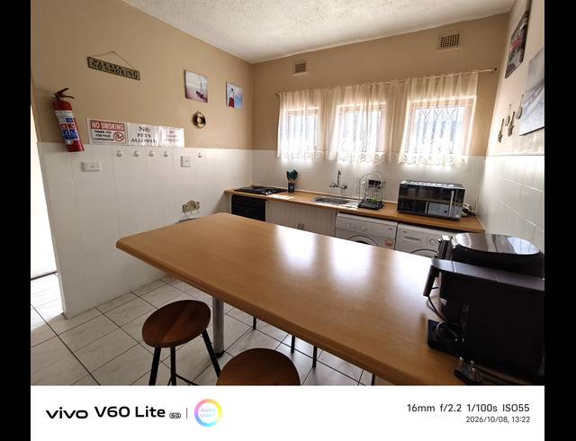 3 BEDROOM TOWNHOUSE FOR SALE IN MANABA BEACH